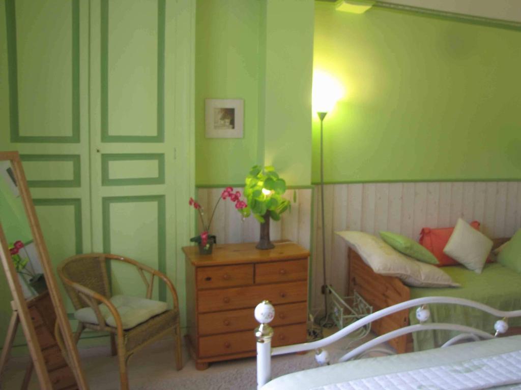 Chambres D'Hotes Les Pensees Douces Auxerre Cameră foto